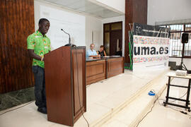 Intervención del alumno Koffi Eric Konan. Graduación de los alumnos del CIE de la Universidad de Málaga. Centro Internacional de Español. Septiembre de 2014