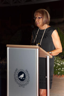 Cena de gala con motivo al homenaje para los jubilados y personal que cumple 25 años de servicio en la Universidad de Málaga. Jardín Botánico. Junio de 2009