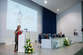 Intervención de Adelaida de la Calle. Homenaje en recuerdo del profesor José María Troya. Salón de Actos de la Escuela Técnica Superior de Ingeniería Informática. Octubre de 2016