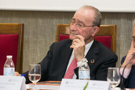 Francisco de la Torre. Presentación de la memoria del 50 Aniversario de la Facultad de Económicas. Facultad de Ciencias Económicas y Empresariales. Marzo de 2019