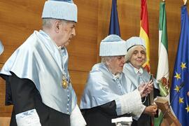 Investidura como "Doctores Honoris Causa" de Antonio García Berrio y Pilar Palomo Vázquez por la Facultad de Filosofía y Letras de la Universidad de Málaga. Edificio del Rectorado. Junio de 2024