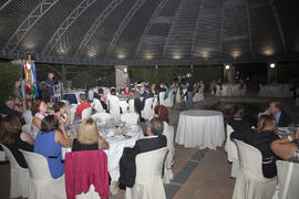 Cena de gala con motivo al homenaje para los jubilados y personal que cumple 25 años de servicio en la Universidad de Málaga. Jardín Botánico. Junio de 2010