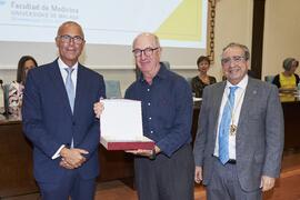 Reconocimiento a personal jubilado. Celebración del 50 Aniversario de la Facultad de Medicina de la Universidad de Málaga. Facultad de Medicina. Octubre de 2022