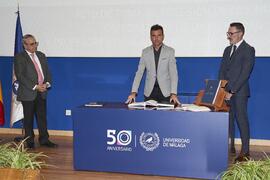 Toma de posesión de Marcello Tozza como profesor titular del Área de Filología Griega de la Universidad de Málaga. Toma de posesión de nuevos catedráticos y profesores titulares de la Universidad de Málaga. Paraninfo. Noviembre de 2023