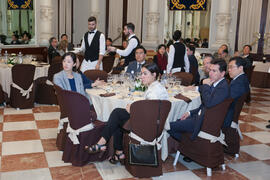 Asistentes a la cena de inauguración de la X Tribuna España - Corea. Ayuntamiento de Málaga. Octubre de 2015