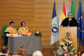 Investidura como Doctor "Honoris Causa" de Manuel Molina Lozano por la Facultad de Turismo de la Universidad de Málaga. Rectorado. Abril 2016