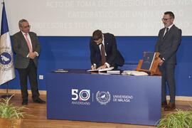 Toma de posesión de Guillermo Sánchez-Archidona Hidalgo como profesor titular del Área de Derecho Financiero y Tributario de la Universidad de Málaga. Toma de posesión de nuevos catedráticos y profesores titulares de la Universidad de Málaga. Paraninfo. Noviembre de 2023
