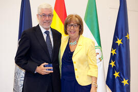 Homenaje al personal que cumple 25 años al servicio de la Universidad de Málaga y personal jubilado. Paraninfo. Julio de 2014
