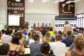 Intervención de Gaspar Garrote. Graduación del alumnado del CIE de la Universidad de Málaga. Centro Internacional de Español. Julio de 2015