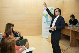 Mesa redonda: «Impactos de las VFT en el destino». Curso "Las viviendas de uso turístico: hacia un nuevo modelo". Cursos de verano 2019 de la Universidad de Málaga. Marbella. Julio de 2019