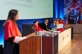 Intervención de Elsa Marina Álvarez. Investidura como Doctores "Honoris Causa" por la Universidad de Málaga de Miquel Roca i Junyent y Miguel Herrero y Rodríguez de Miñón. Paraninfo. Diciembre de 2024