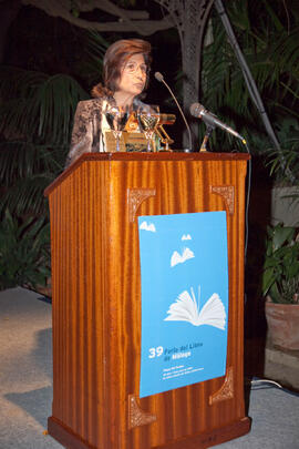 "La Noche del Libro", pregón inaugural de la 39ª Feria del Libro de Málaga. Jardín Botánico-Histórico "La Concepción". Abril de 2009
