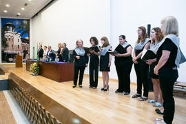 Coro Oficial de la UMA. Graduación y clausura del curso del Aula de Mayores de la Universidad de Málaga. Paraninfo. Junio de 2017