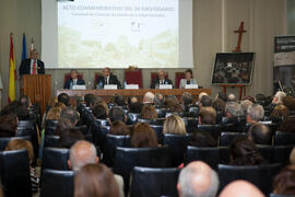 Acto conmemorativo del 50 Aniversario de la Facultad de Económicas. Facultad de Ciencias Económicas y Empresariales. Octubre de 2015