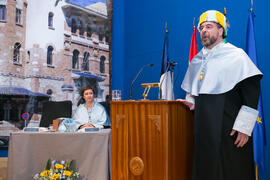 Carlos Álvarez en su investidura como Doctor "Honoris Causa" por la Facultad de Filosofía y Letras de la Universidad de Málaga. Paraninfo. Mayo de 2018