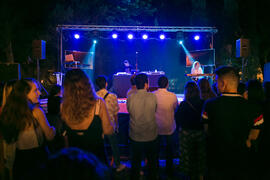 Concierto de Brisa Fenoy. Espectáculo benéfico en los Cursos de Verano de la Universidad de Málaga. Marbella. Julio de 2018