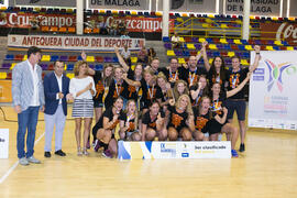 Universidad Radboud de Nijmegen tercer clasificada en la categoría femenina. Ceremonia de clausura del Campeonato Europeo Universitario de Balonmano. Antequera. Julio de 2017