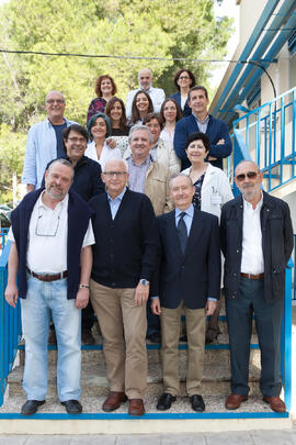 Foto de grupo. Personal del Departamento de Farmacología. Facultad de Medicina. Noviembre de 2015