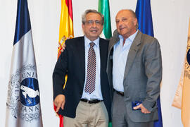 Javier Ramírez y José Ángel Narváez. Homenaje al personal jubilado de la Universidad de Málaga. Paraninfo. Junio 2016