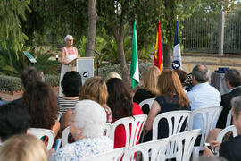 Intervención de María del Carmen Álvarez en el homenaje al personal jubilado de la Universidad de Málaga. Jardín Botánico. Junio 2017