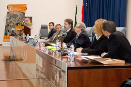 Congreso de deporte del 5º Congreso Internacional de actividad físico-deportiva para mayores de la Universidad de Málaga en la E.T.SI. Marzo de 2013