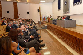 Intervención del profesor Benigno Pérez. Homenaje al personal que cumple 25 años al servicio de la Universidad de Málaga y al personal jubilado. Paraninfo. Julio de 2013