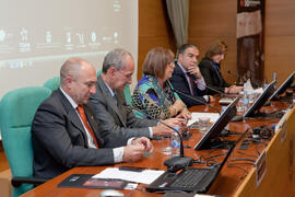 Intervención de Adelaida de la Calle. Inauguración de la reunión de la Conferencia de Decanos de Economía y Empresa. Edificio del Rectorado. Noviembre de 2014