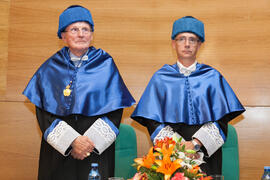 Eduardo Rodríguez Bejarano y Hans-Dieter Wienberg en su investidura como Doctor "Honoris Causa" por la Facultad de Ciencias de la Universidad de Málaga. Rectorado. Mayo de 2016