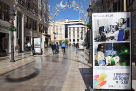 Exposición "La Universidad de Málaga del Siglo XXI". Calle Larios. Enero de 2017