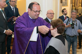 Entrega de medallas de la Cofradía de los Estudiantes. Misa de Lunes Santo. Iglesia de San Agustín. Abril de 2019
