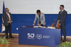 Toma de posesión de Marcello Tozza como profesor titular del Área de Filología Griega de la Universidad de Málaga. Toma de posesión de nuevos catedráticos y profesores titulares de la Universidad de Málaga. Paraninfo. Noviembre de 2023