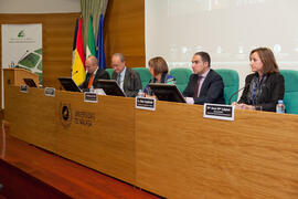 Intervención de Adelaida de la Calle. Inauguración de la reunión de la Conferencia de Decanos de Economía y Empresa. Edificio del Rectorado. Noviembre de 2014