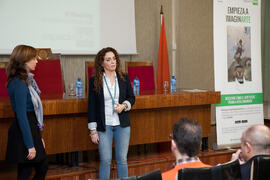 Presentación del espacio Joven Uni. II Jornadas Uniworking: Emprendimiento, Creatividad e Innovación. Facultad de Ciencias Económicas y Empresariales. Diciembre de 2014