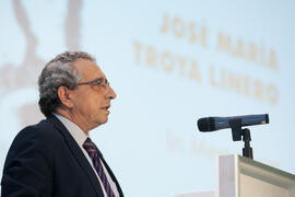 José Ángel Narváez. Homenaje en recuerdo del profesor José María Troya. Salón de Actos de la Escuela Técnica Superior de Ingeniería Informática. Octubre de 2016