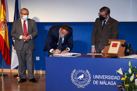 Toma de posesión de Javier Calle Martín como nuevo catedrático del Área de Filología Inglesa de la Universidad de Málaga. Paraninfo. Diciembre de 2021