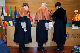 Investidura de Aníbal Ollero como Doctor "Honoris Causa" por la Universidad de Málaga. Edificio del Rectorado. Mayo de 2025