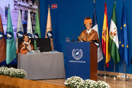 Intervención de Kazuyo Sejima en su investidura como Doctora "Honoris Causa" por la Escuela de Arquitectura de la Universidad de Málaga. Paraninfo. Octubre de 2019