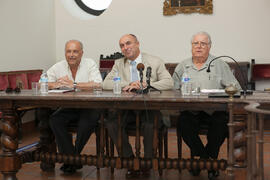 Javier Ramírez, Eugenio Luque y Eugenio Chicano. Conferencia de Eugenio Chicano: "Málaga 1965. Hechos y personas alrededor del nacimiento de la Facultad de Económicas". Sociedad Económica Amigos del País. Julio de 2015