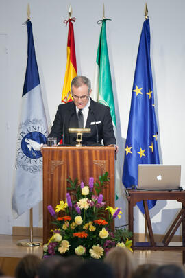 Miguel Porras en la Apertura del Curso Académico 2015/2016 de la Universidad de Málaga. Paraninfo. Septiembre de 2015