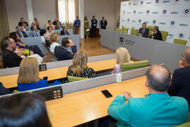 Consejo de Gobierno extraordinario de la Universidad de Málaga con el ministro Pedro Duque. Edificio del Rectorado. Junio de 2018
