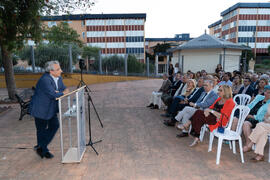 Intervención de José Ángel Narváez. Homenaje al personal jubilado o que cumple 25 años de servicio en la Universidad de Málaga. Jardín Botánico. Junio de 2019