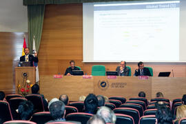VIII Tribuna España - Corea, "Moving Forward". Edificio del Rectorado. Noviembre de 2013