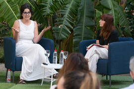 "Dialogando" con Clara Jiménez. Facultad de Ciencias de la Comunicación. Mayo de 2019