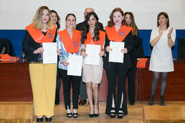 Foto de grupo. Graduación de Másters de la Facultad de Ciencias Económicas y Empresariales de la Universidad de Málaga. Paraninfo. Abril de 2018