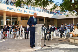 Discurso de José Pablo Lara. Homenaje a los sanitarios en la Facultad de Medicina de la Universidad de Málaga. Campus de Teatinos. Octubre de 2021