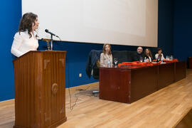 Intervención de Ana José Cisneros en la graduación de Másters de la Facultad de Ciencias Económicas y Empresariales de la Universidad de Málaga. Paraninfo. Abril de 2018