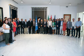 Foto de grupo. Presentación del Centro Internacional de Autoridades y Líderes en la Universidad de Málaga. Edificio del Rectorado. Julio de 2018