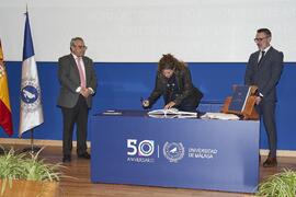 Toma de posesión de Sonia Osorio Algar como catedrática del Área de Bioquímica y Biología Molecular de la Universidad de Málaga. Toma de posesión de nuevos catedráticos y profesores titulares de la Universidad de Málaga. Paraninfo. Noviembre de 2023