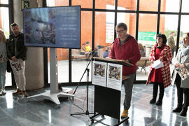 Presentación de la instalación "Biblioteca de Babel XIII", de José Ignacio Díaz de Rábago. Biblioteca General. Enero de 2018