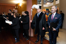 Cortejo previo a la investidura de Miguel Sáenz Sagaseta y Brian Harris como Doctores "Honoris Causa" por la Facultad de Filosofía y Letras de la Universidad de Málaga. Edificio del Rectorado. Febrero de 2020